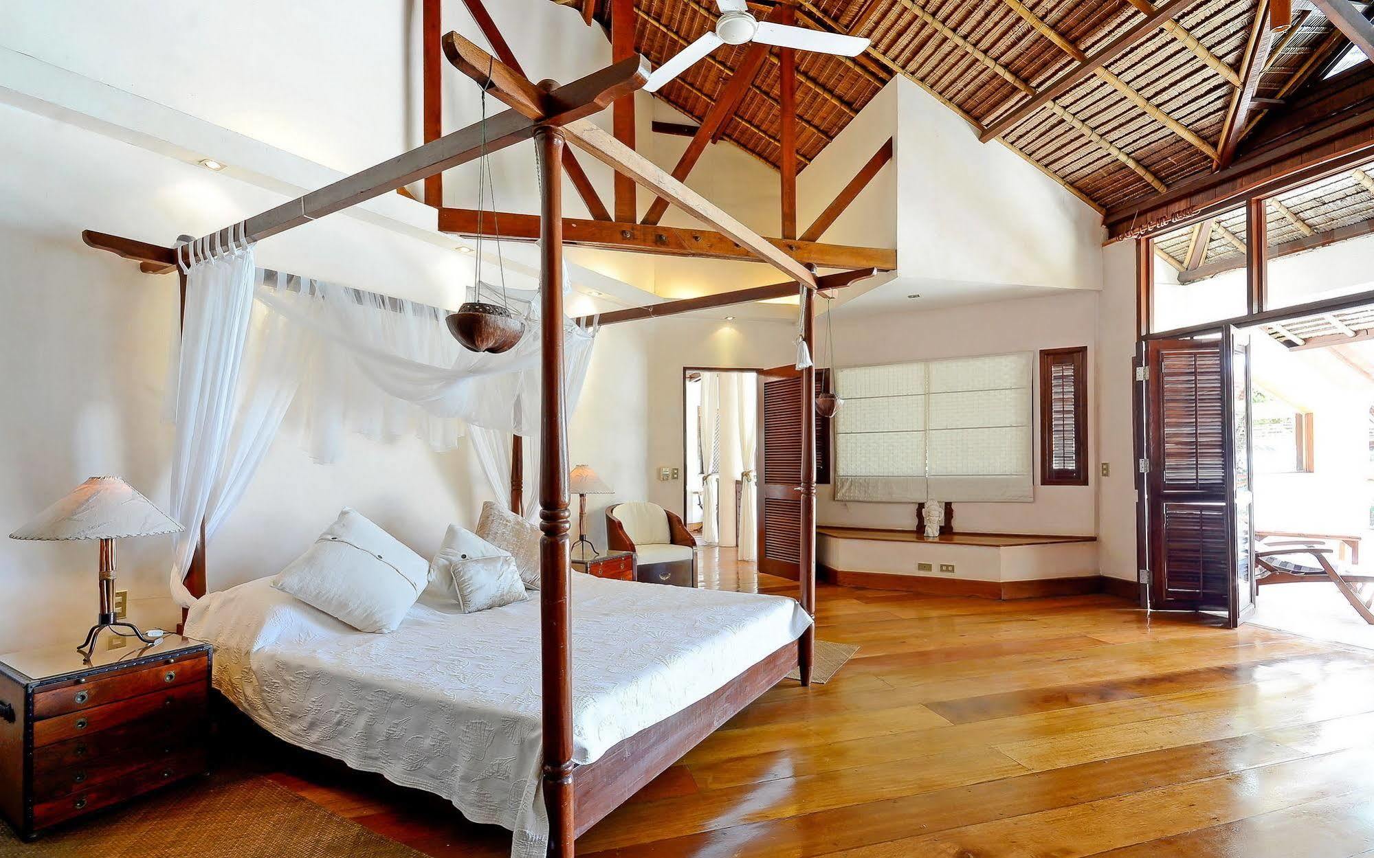 ไวท์ บีช เดอ โบราเคย์ Hotel Balabag  ภายนอก รูปภาพ